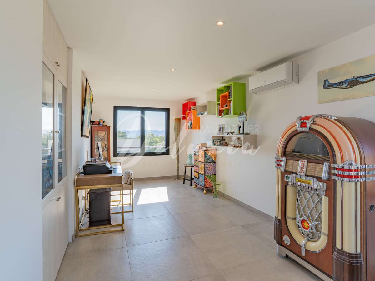 Apartment Saint-Raphaël