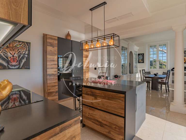 Apartment with Sea view Saint-Raphaël - 3 bedrooms - 141m²