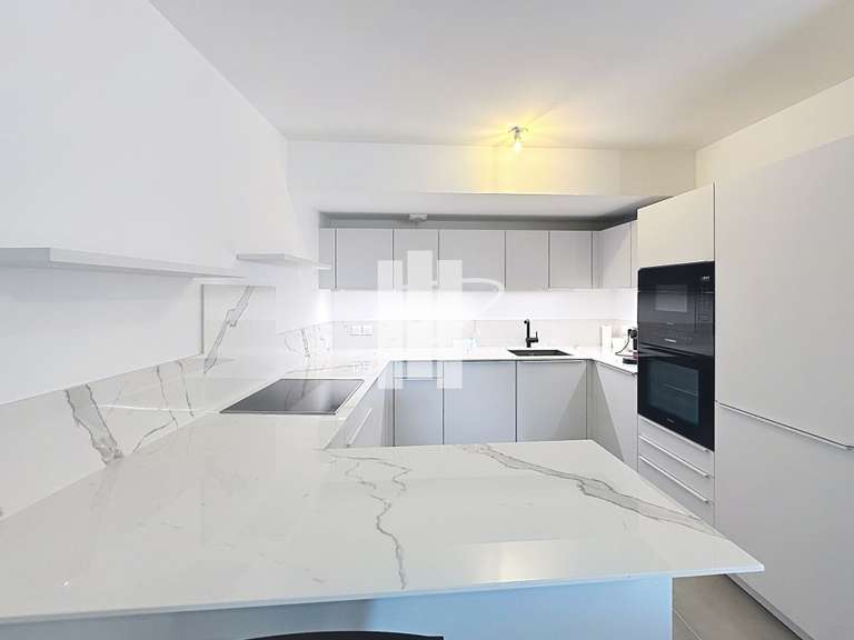 Appartement Saint-Raphaël - 2 chambres - 81m²