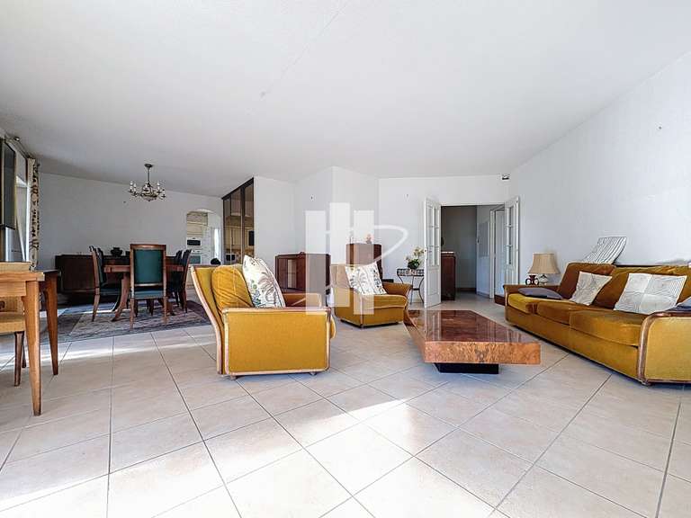 Apartment Saint-Raphaël - 3 bedrooms - 138m²