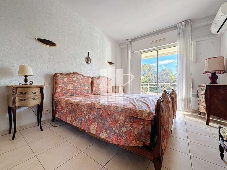 Apartment Saint-Raphaël - 3 bedrooms - 138m²