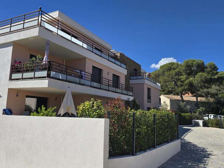 Appartement Saint-Raphaël - 3 chambres - 92m²