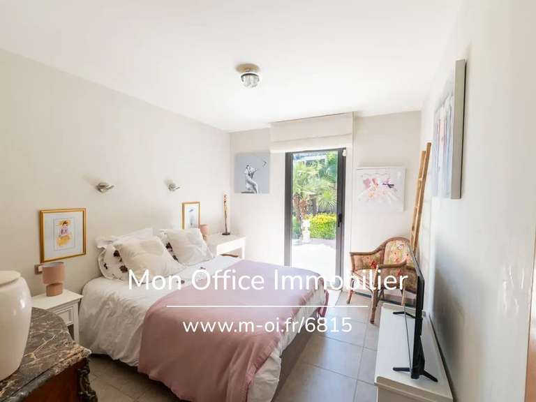 Appartement Saint-Raphaël - 2 chambres - 110m²