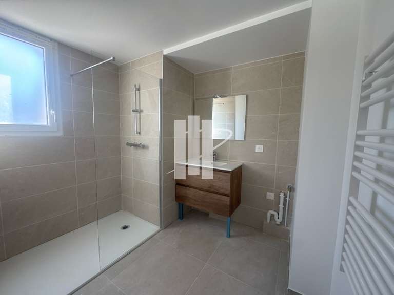 Appartement Saint-Raphaël - 2 chambres - 66m²