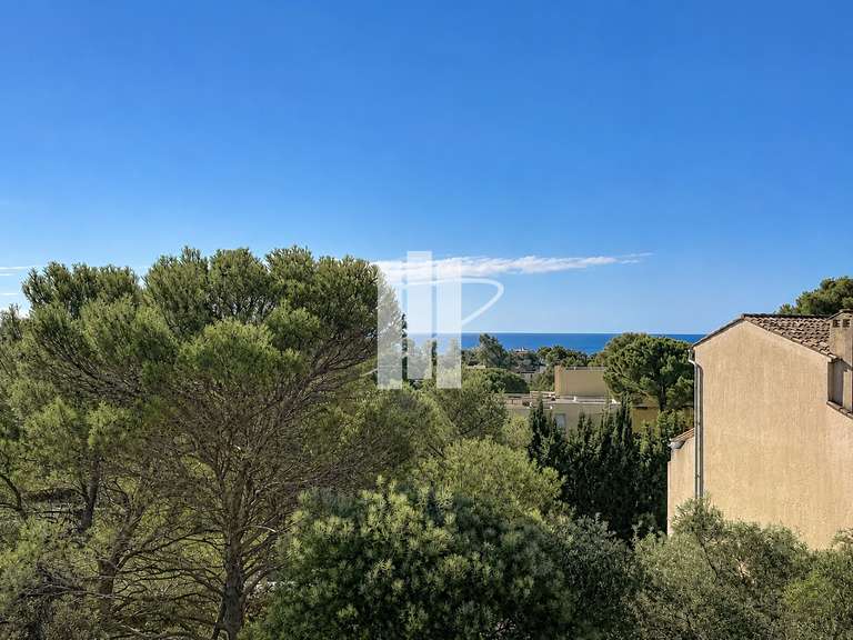 Appartement Saint-Raphaël - 3 chambres - 90m²