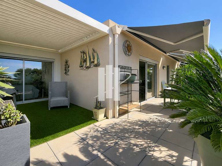 Appartement Saint-Raphaël - 3 chambres - 90m²