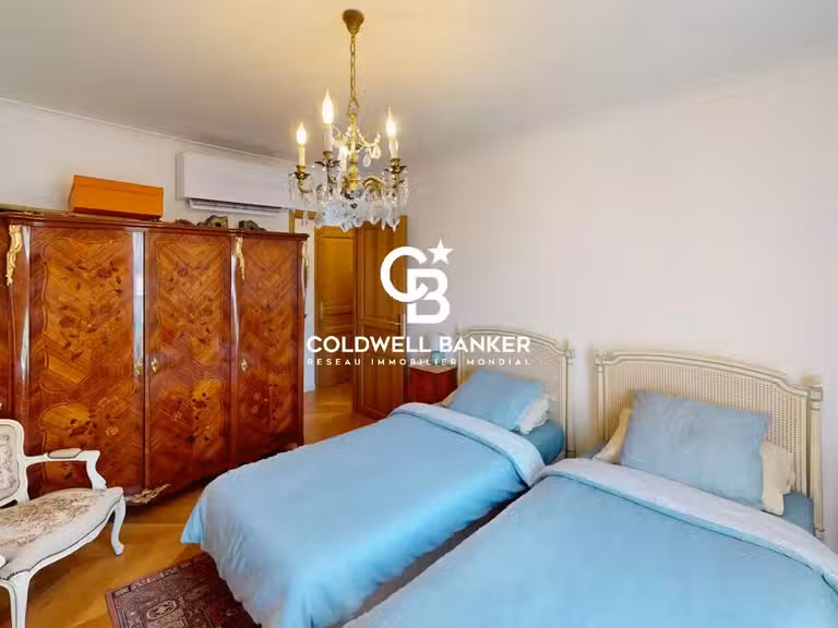 Appartement Saint-Raphaël - 3 chambres - 152m²