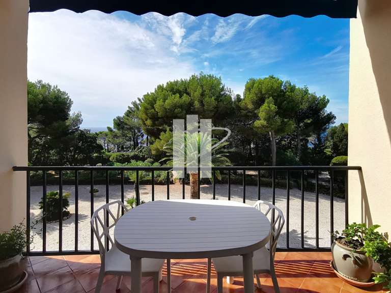 Apartment with Sea view Saint-Raphaël - 3 bedrooms - 107m²