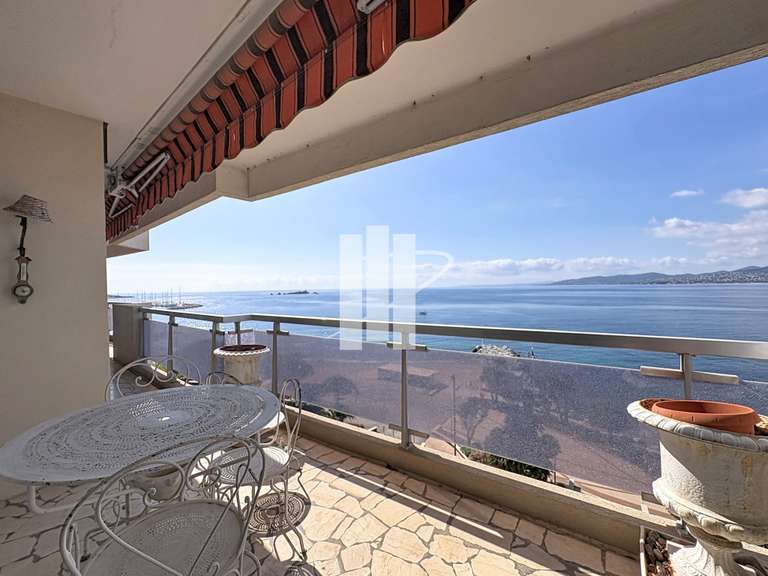 Appartement avec Vue sur mer Saint-Raphaël - 3 chambres - 120m²
