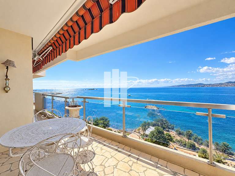 Appartement avec Vue sur mer Saint-Raphaël - 3 chambres - 120m²