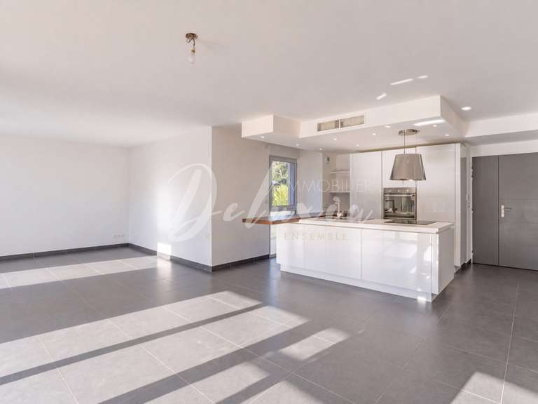 Appartement Saint-Raphaël - 2 chambres - 87m²