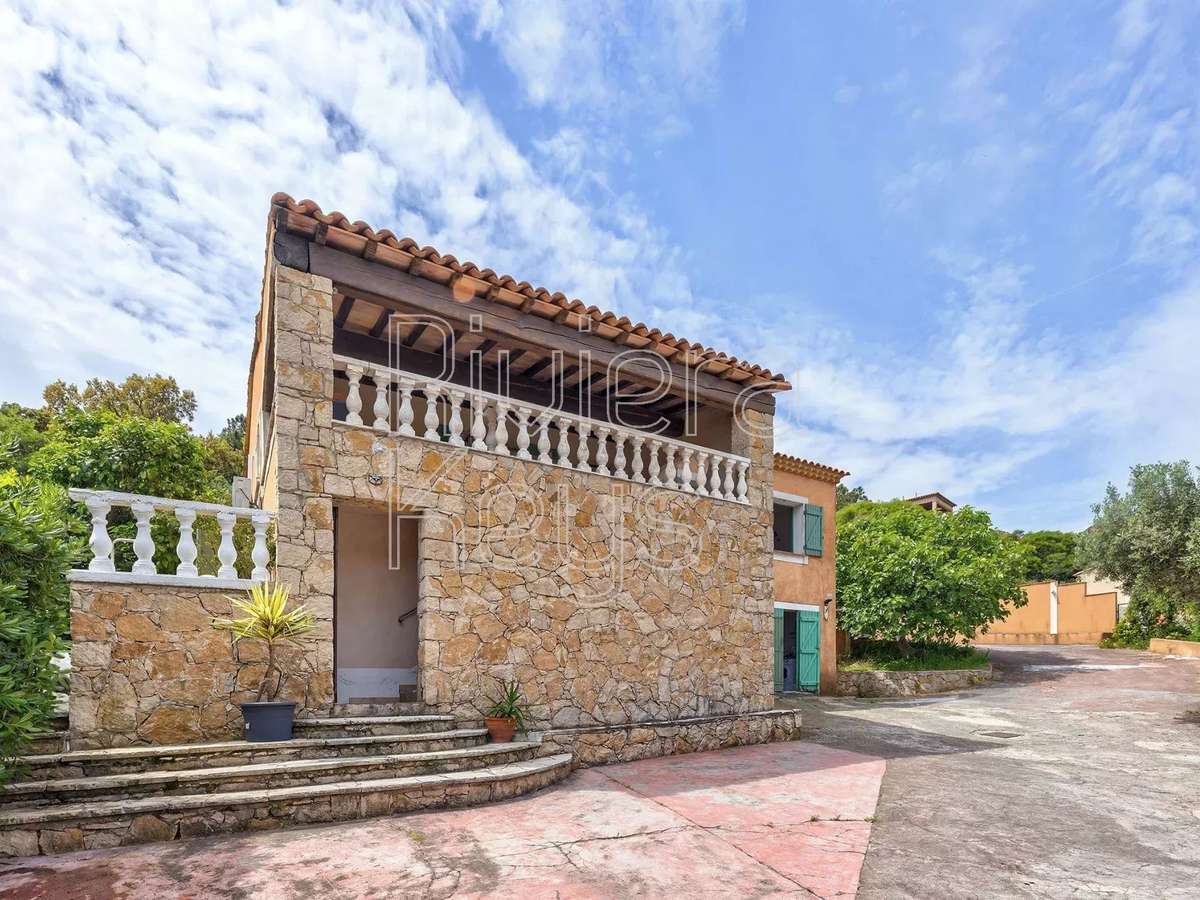 Maison Saint-Raphaël