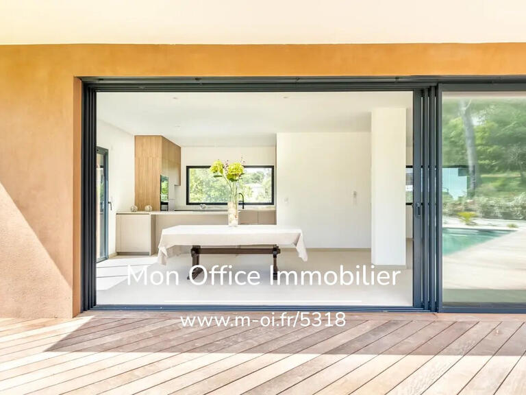 Maison Saint-Raphaël - 5 chambres - 291m²