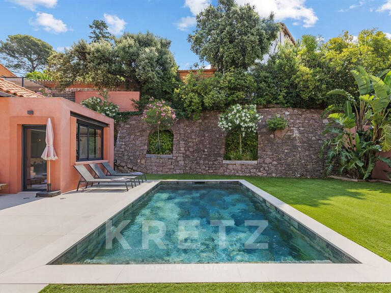 Maison Saint-Raphaël - 5 chambres - 280m²