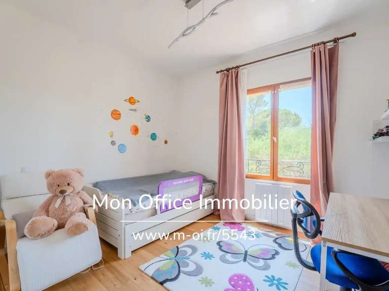 Maison Saint-Raphaël - 4 chambres - 130m²