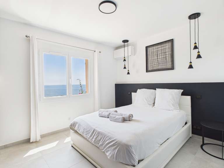 House Saint-Raphaël - 6 bedrooms - 420m²