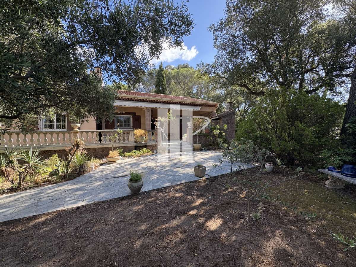 Maison Saint-Raphaël