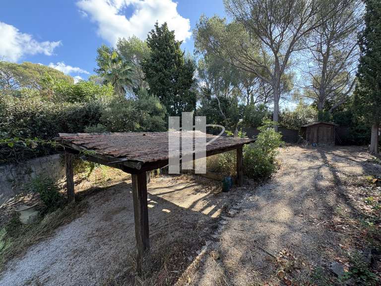 Maison Saint-Raphaël - 4 chambres - 205m²