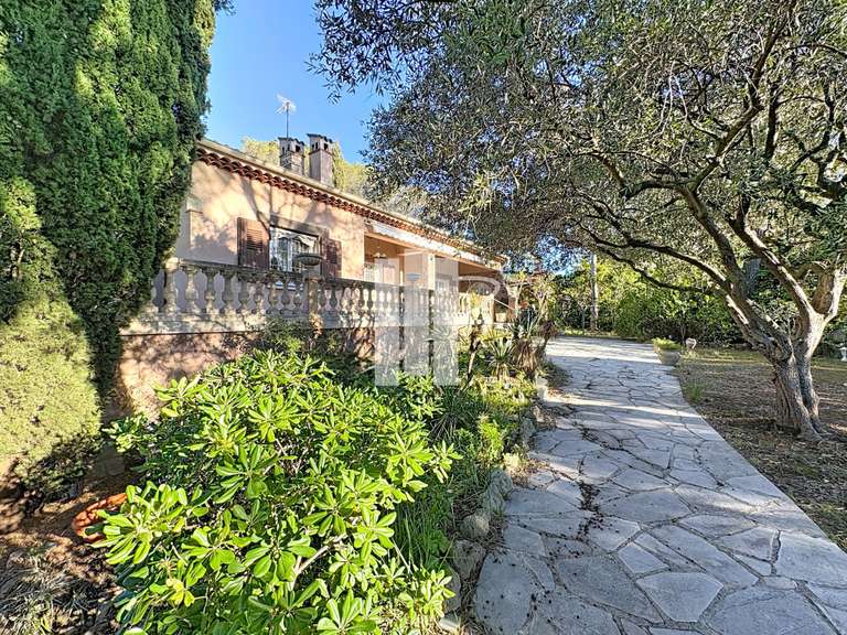 House Saint-Raphaël - 4 bedrooms - 142m²