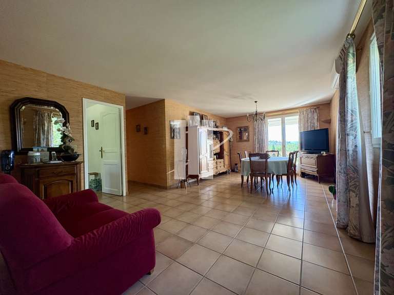 Maison Saint-Raphaël - 3 chambres - 140m²