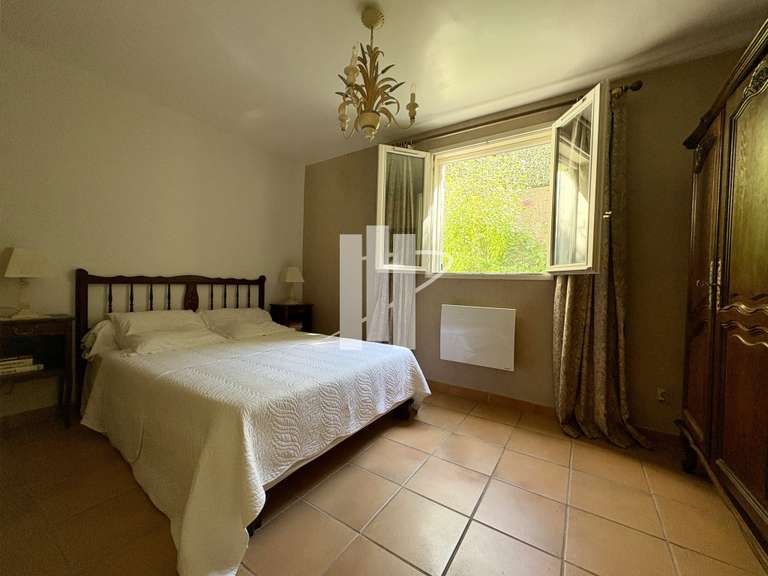 Maison Saint-Raphaël - 3 chambres - 140m²