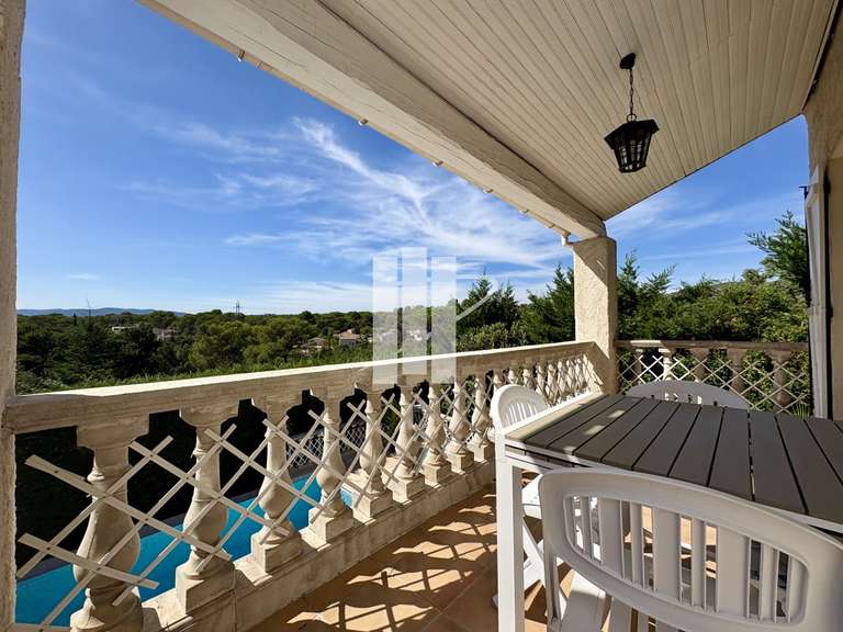 Maison Saint-Raphaël - 3 chambres - 140m²