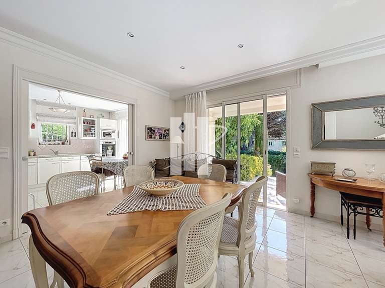 Maison Saint-Raphaël - 3 chambres - 126m²