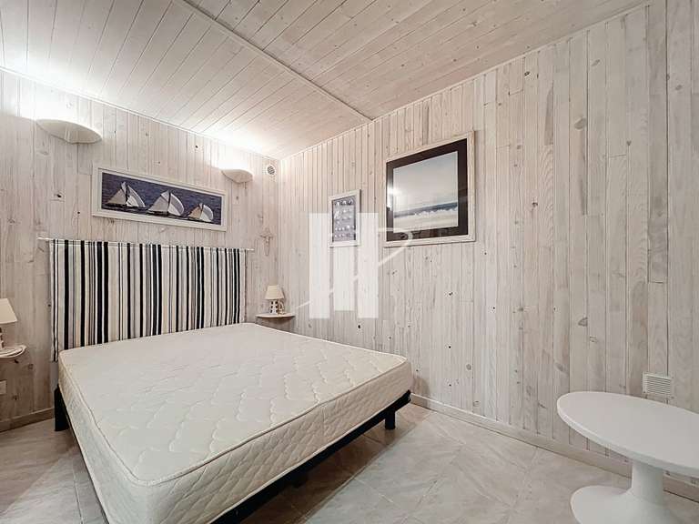 Maison Saint-Raphaël - 3 chambres - 126m²