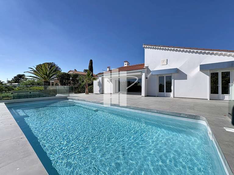 House Saint-Raphaël - 3 bedrooms - 120m²