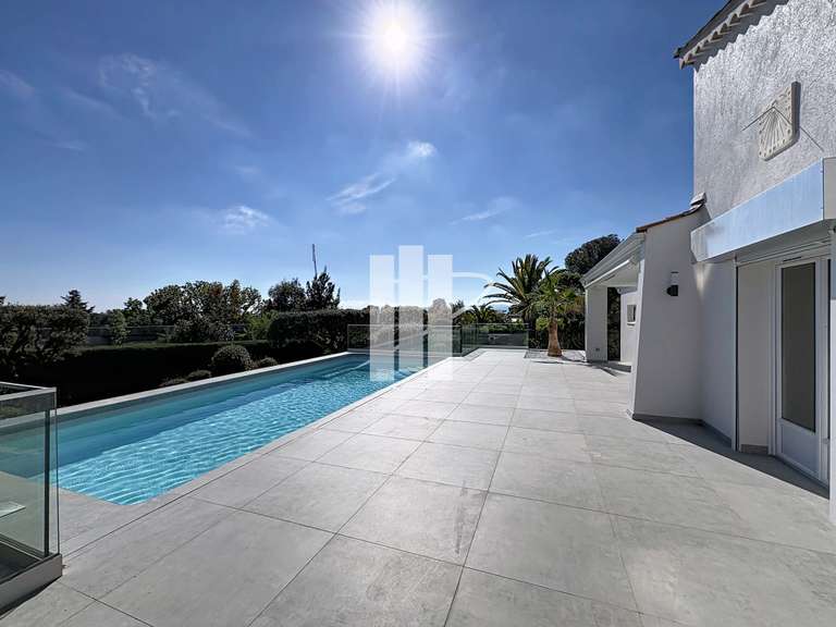 House Saint-Raphaël - 3 bedrooms - 120m²