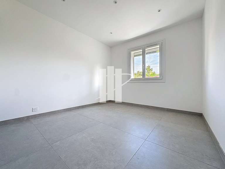 Maison Saint-Raphaël - 3 chambres - 120m²