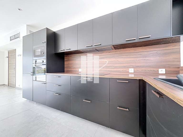 Maison Saint-Raphaël - 3 chambres - 120m²