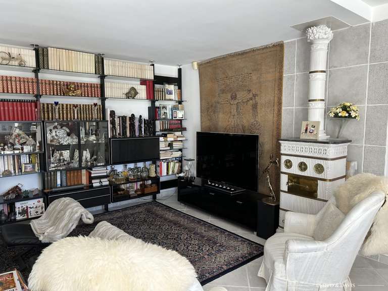 Maison Saint-Raphaël - 3 chambres - 235m²