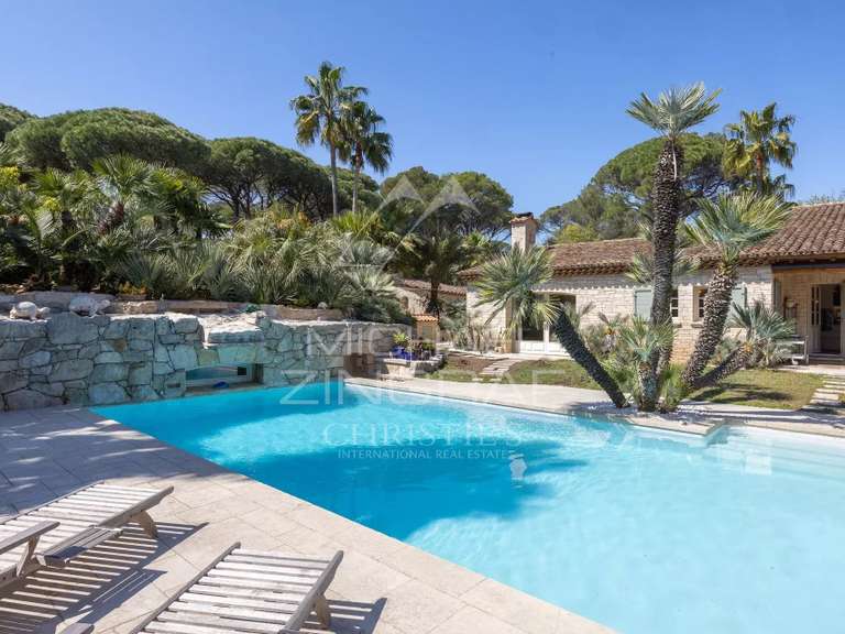 Maison Saint-Raphaël - 5 chambres - 440m²