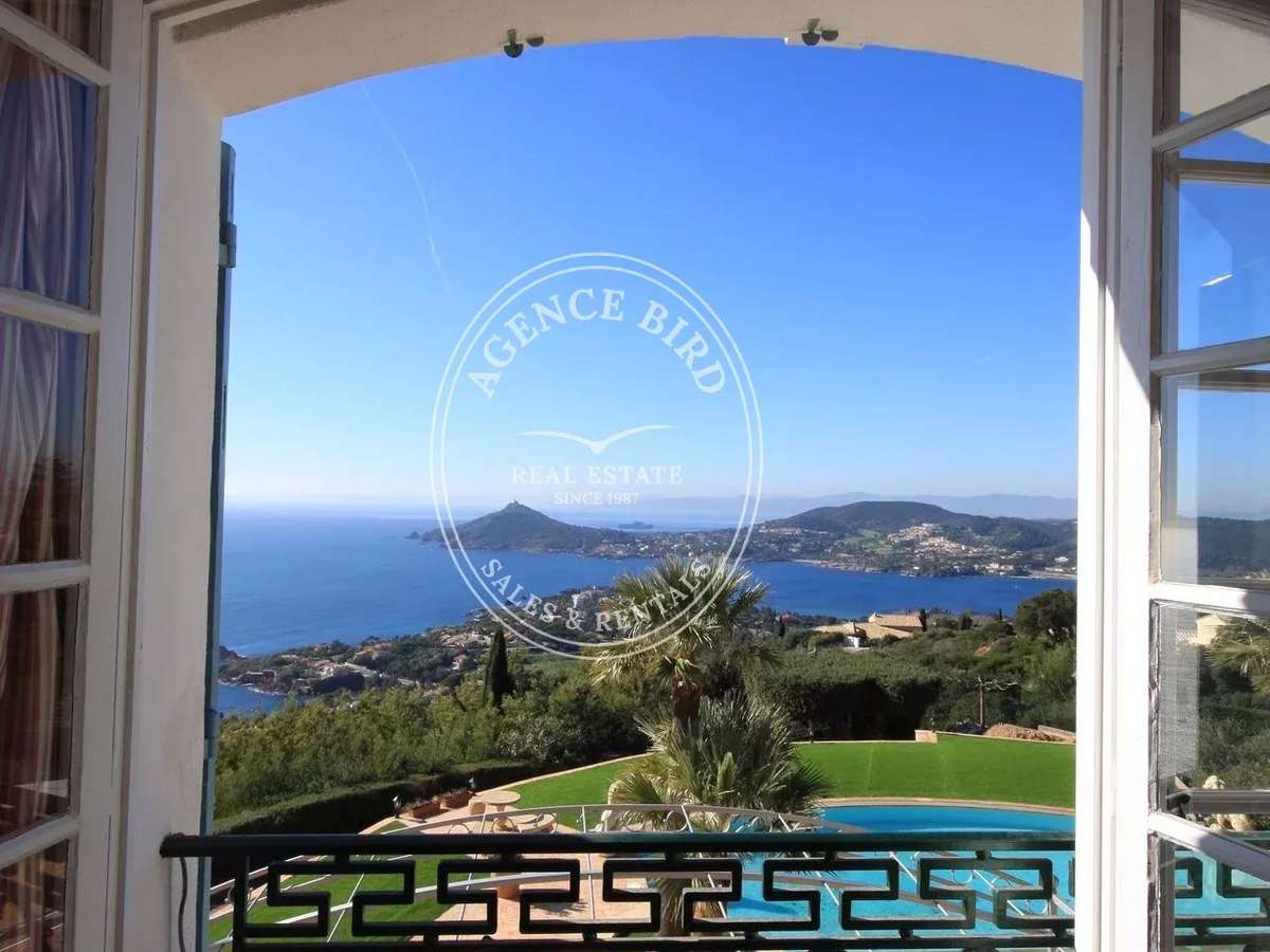 House Saint-Raphaël