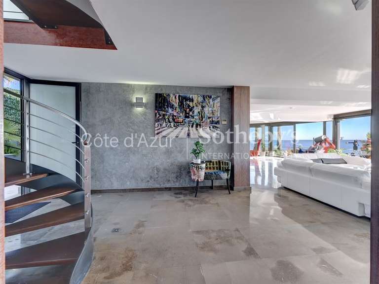 Maison Saint-Raphaël - 3 chambres - 224m²