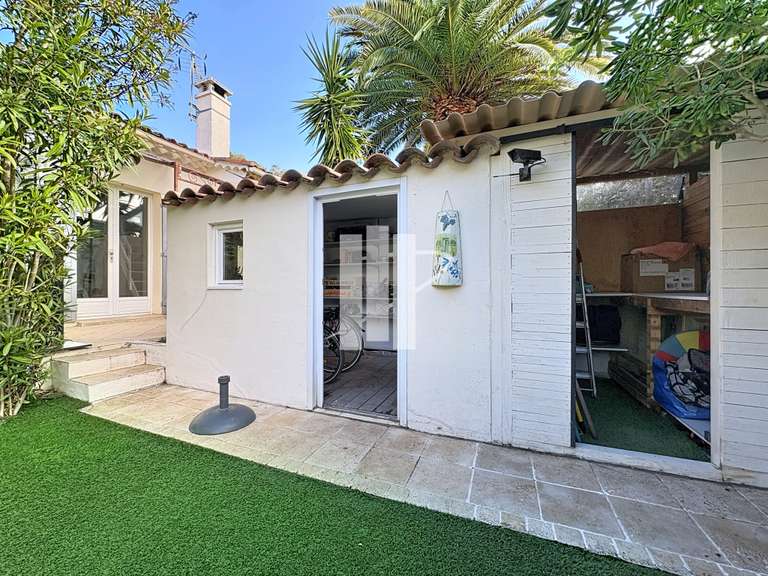 Maison Saint-Raphaël - 3 chambres - 75m²