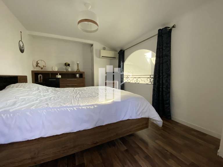 Maison Saint-Raphaël - 3 chambres - 75m²