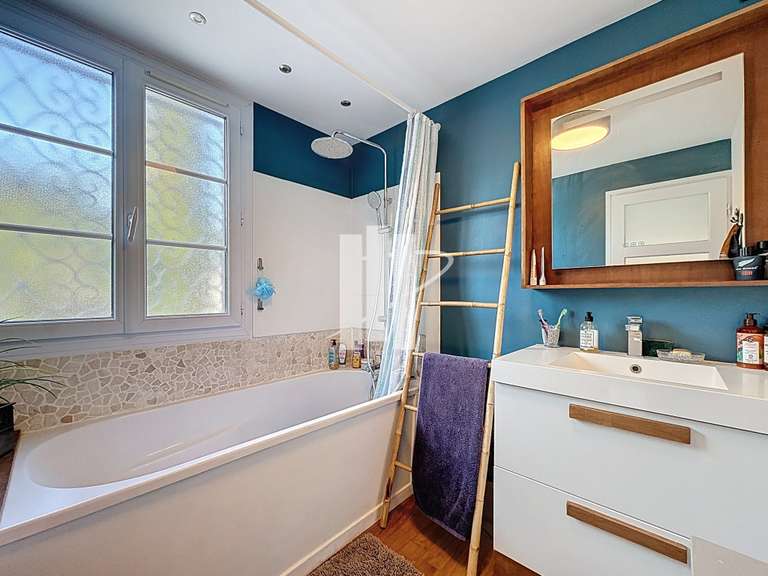 Maison Saint-Raphaël - 3 chambres - 75m²