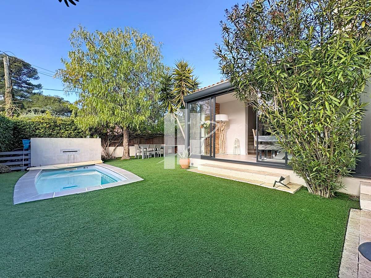 Maison Saint-Raphaël