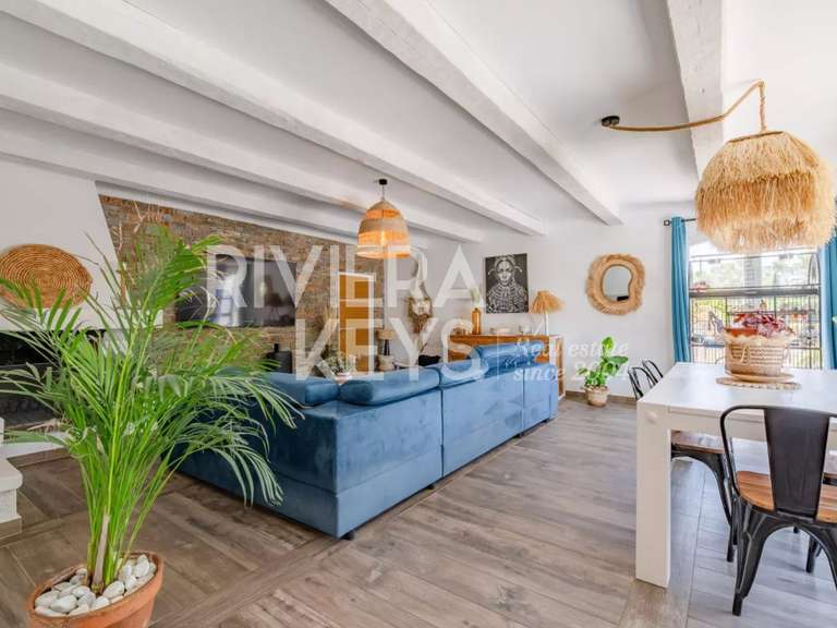 Maison Saint-Raphaël - 6 chambres - 270m²