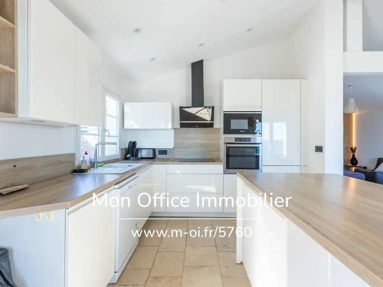 House Saint-Raphaël - 7 bedrooms - 230m²