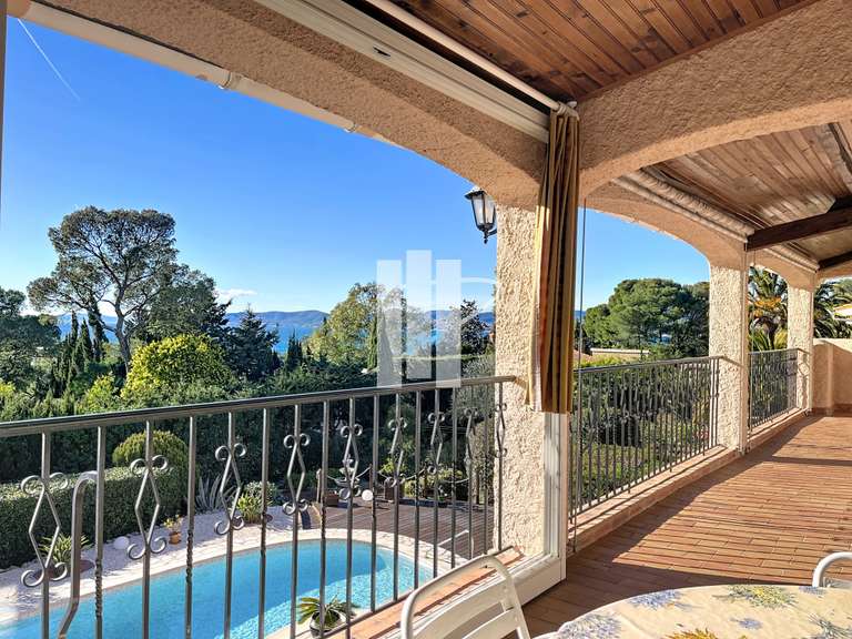 House with Sea view Saint-Raphaël - 4 bedrooms - 184m²