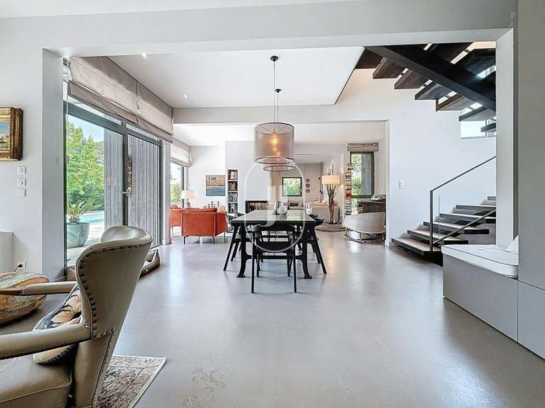 Maison Saint-Raphaël - 4 chambres - 182m²