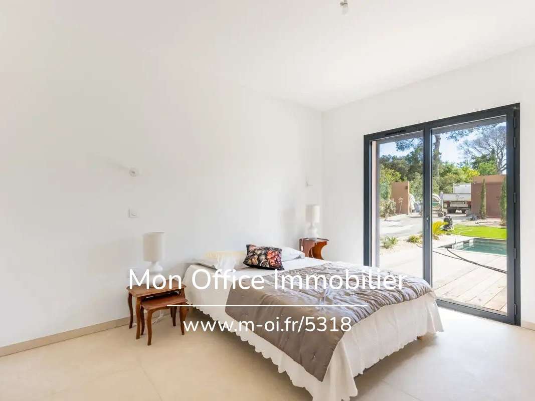 House Saint-Raphaël