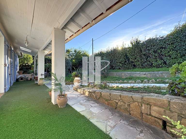 Maison Saint-Raphaël - 2 chambres - 94m²