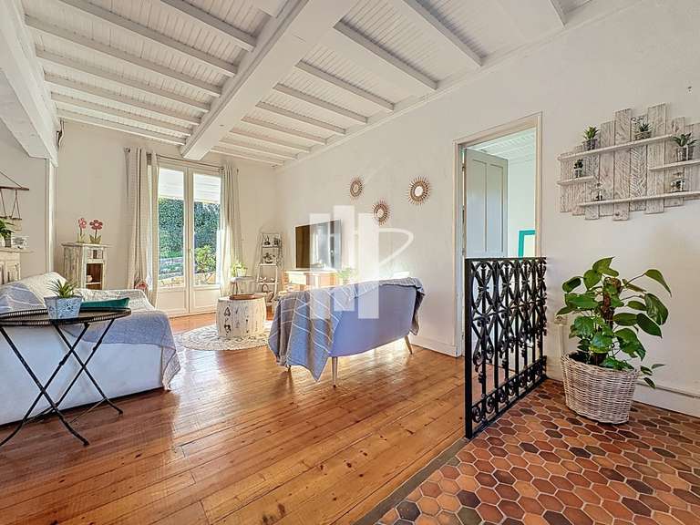 Maison Saint-Raphaël - 2 chambres - 94m²