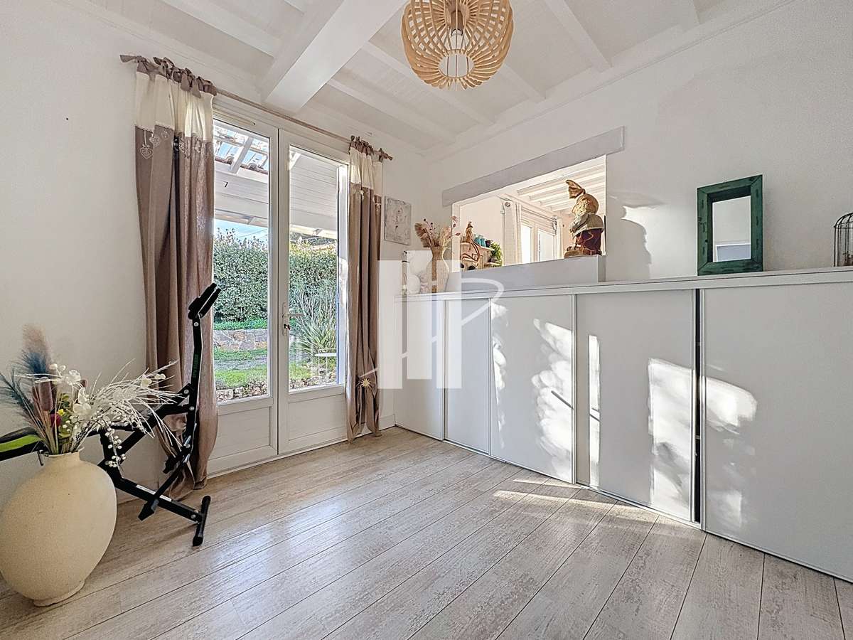 House Saint-Raphaël