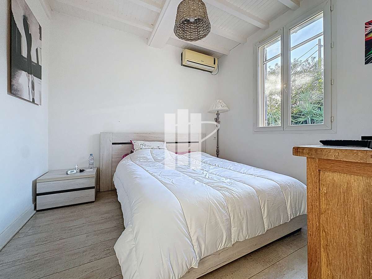 House Saint-Raphaël