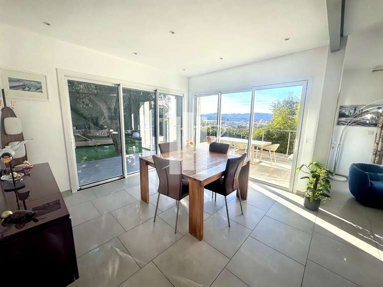 House with Sea view Saint-Raphaël - 4 bedrooms - 140m²